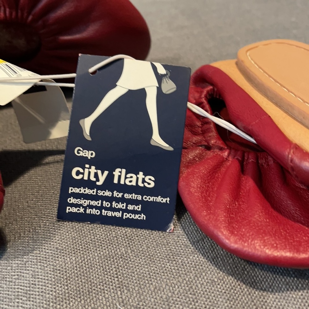 Gap City Flats with travel pouch - Picture 3 of 3